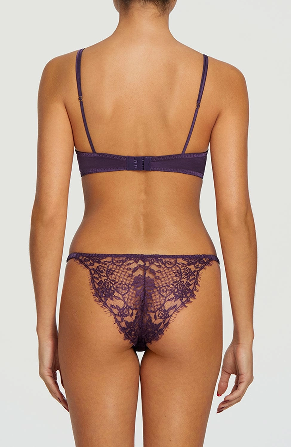 Hera High Neck Balconette Bra Set