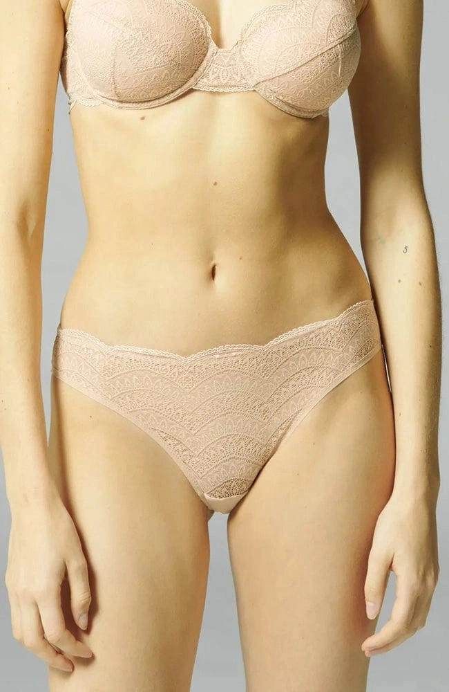 Karma Squared Seckline Spacer Bra and Brief Set