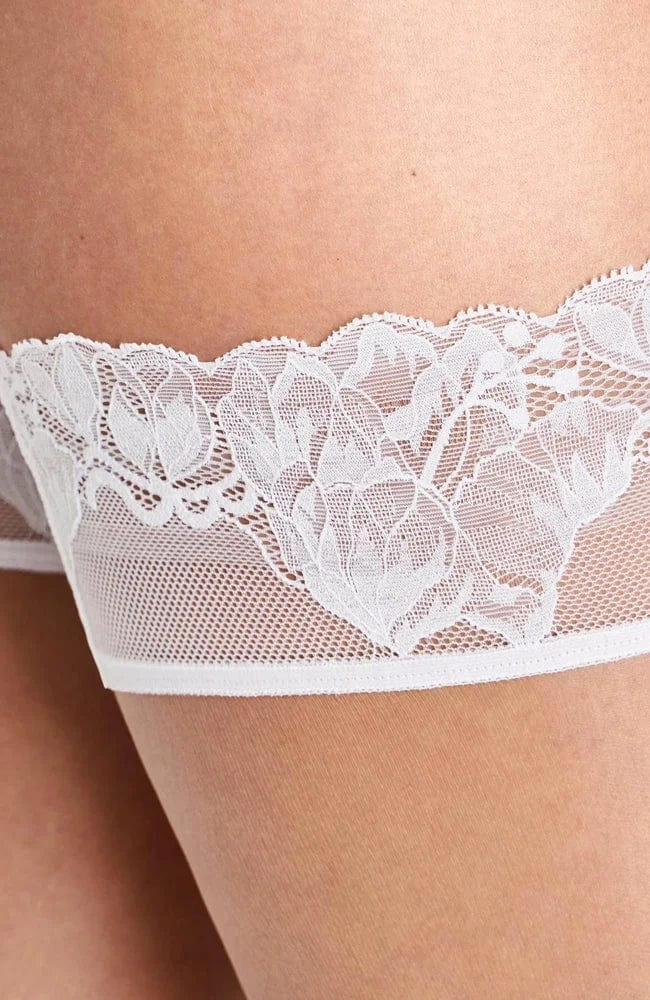 Nude 8 Lace Stay Up